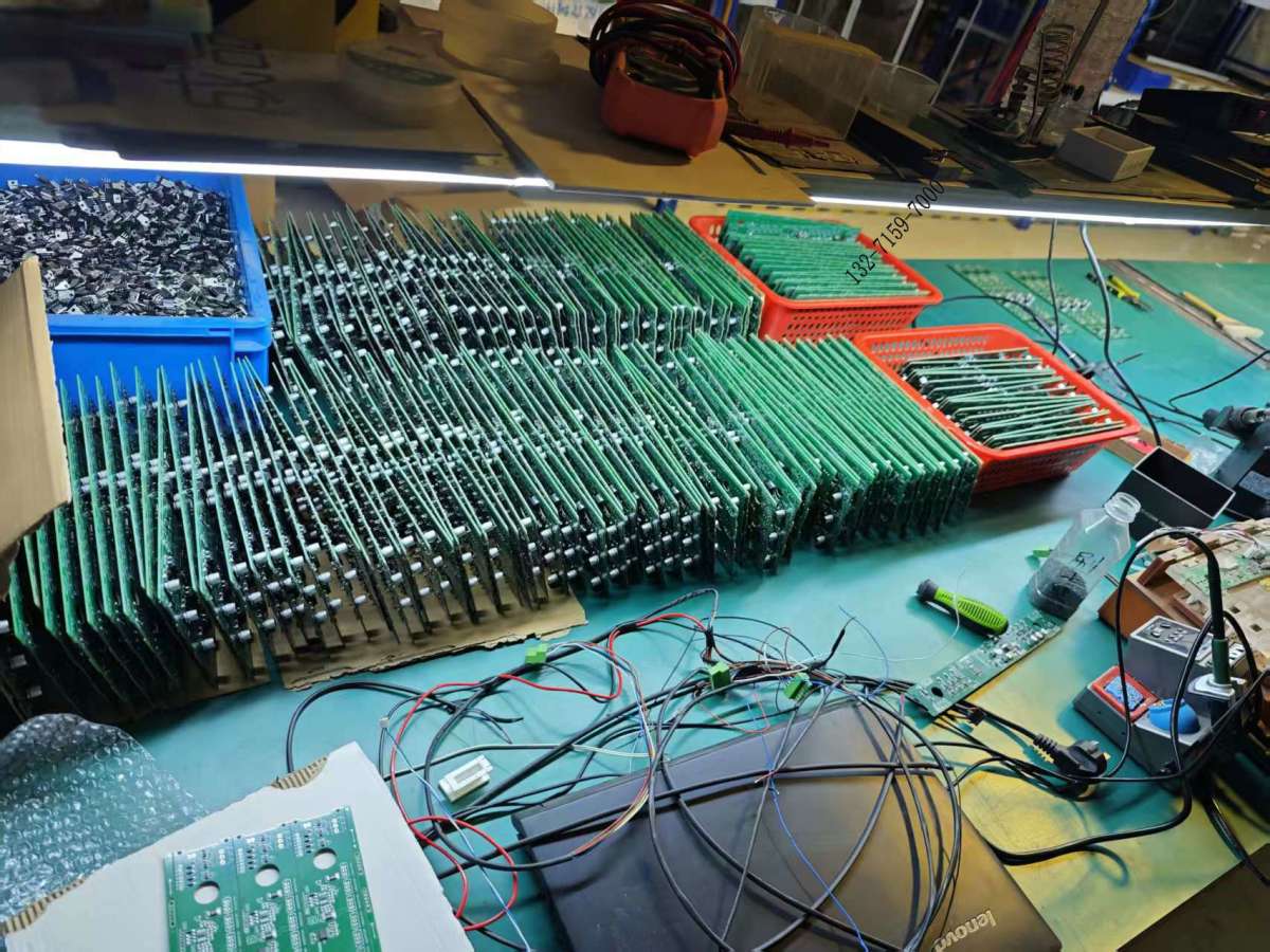 磁悬浮自动门控制器实拍 2